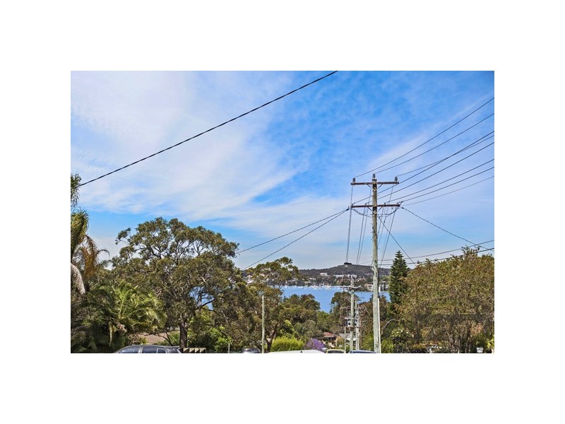 24 Tarana Place, Bolton Point NSW 2283