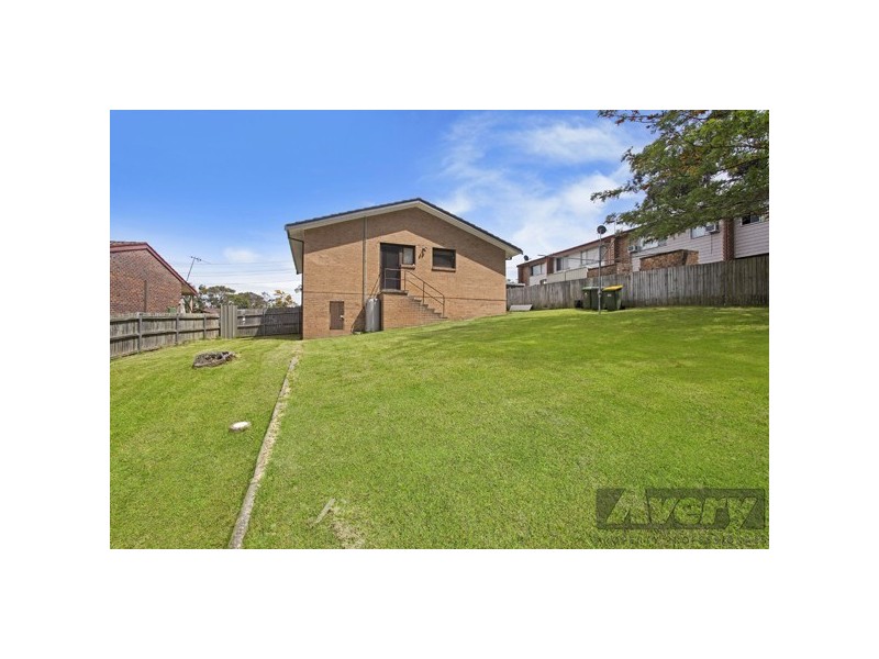 24 Tarana Place, Bolton Point NSW 2283