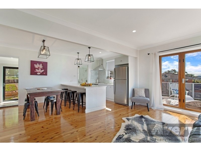 102 Fishing Point Road, Fishing Point NSW 2283