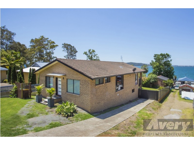 282 Skye Point Road, Coal Point NSW 2283