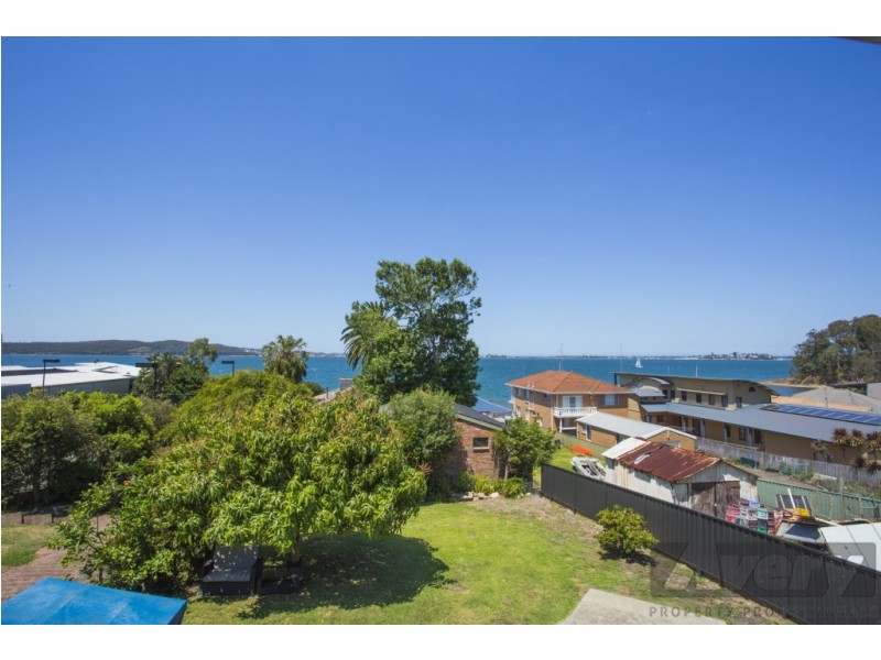 282 Skye Point Road, Coal Point NSW 2283