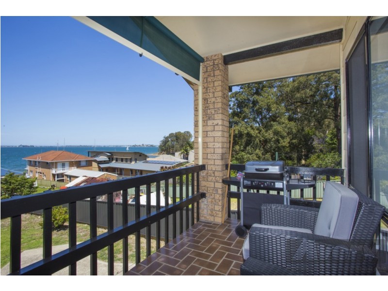 282 Skye Point Road, Coal Point NSW 2283