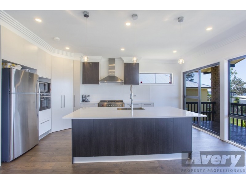 282 Skye Point Road, Coal Point NSW 2283