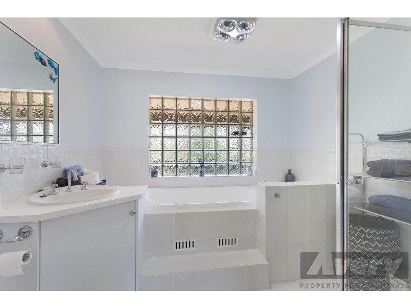 75 Glade Street, Arcadia Vale NSW 2283