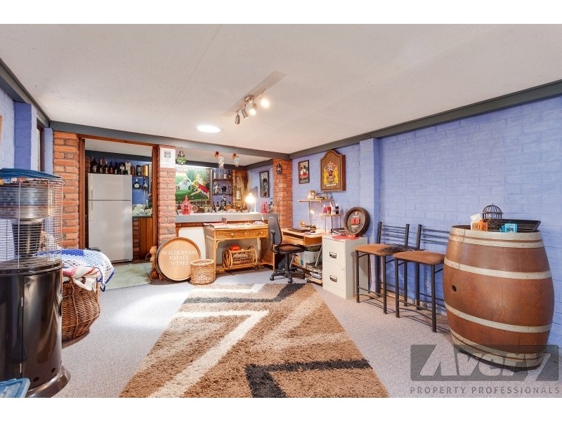 4 Avery Close, Kilaben Bay NSW 2283