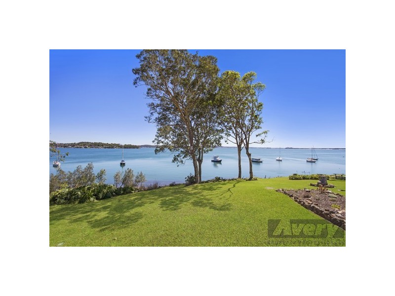 181 Watkins Road, Wangi Wangi NSW 2267