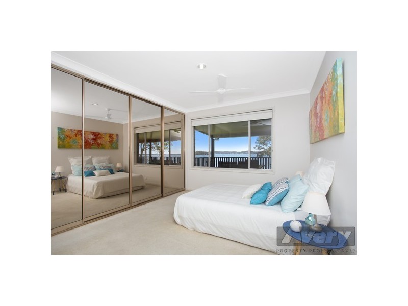 181 Watkins Road, Wangi Wangi NSW 2267