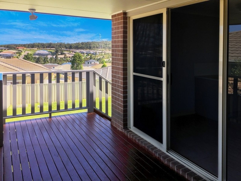 15 Woodbridge Drive, Cameron Park NSW 2285