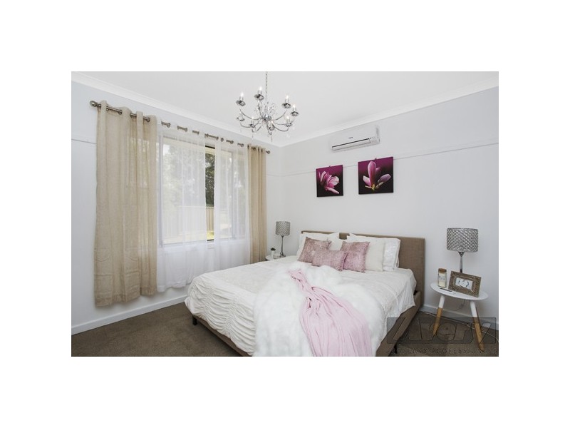 8 Aspinall Way, Booragul NSW 2284