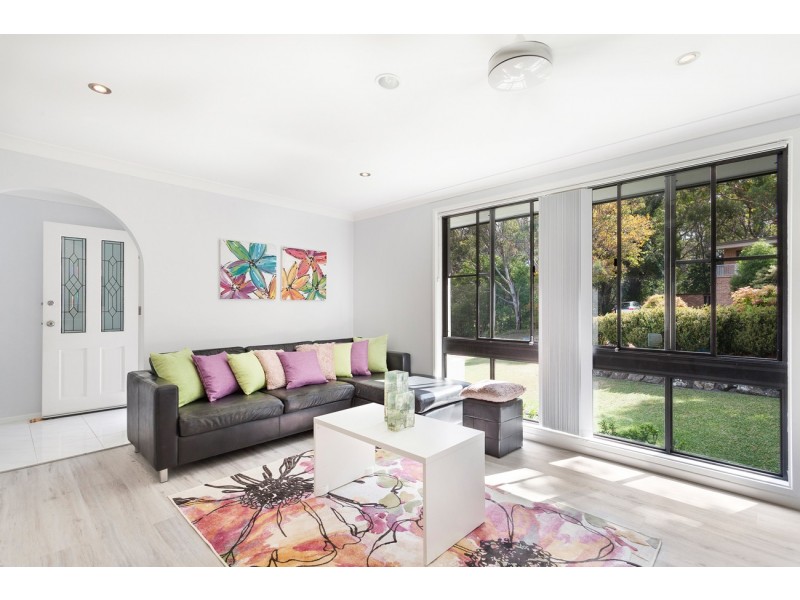 7 Noorumba Close, Carey Bay NSW 2283