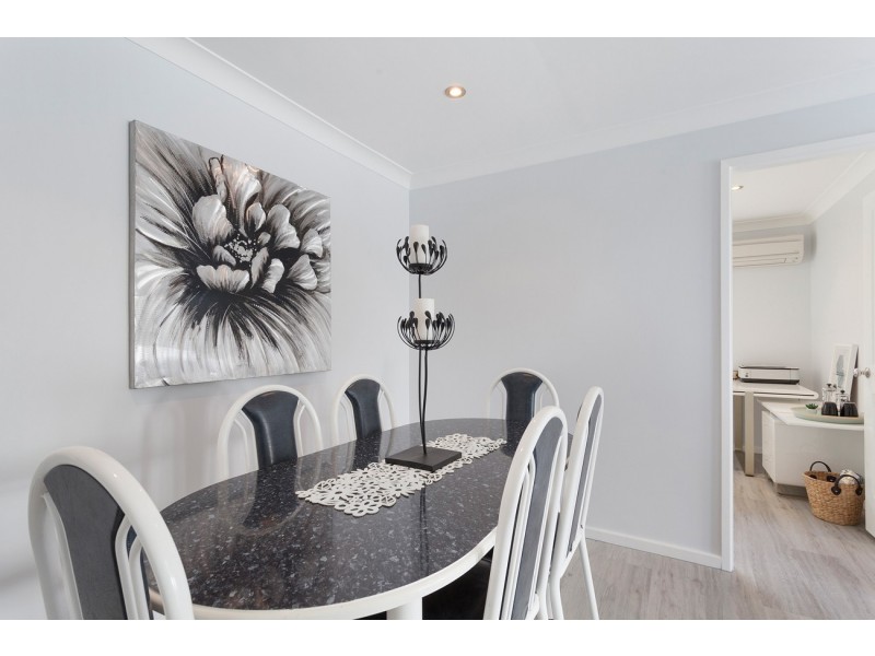 7 Noorumba Close, Carey Bay NSW 2283