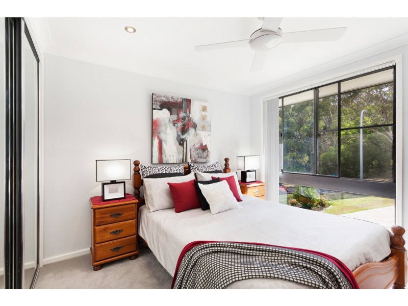 7 Noorumba Close, Carey Bay NSW 2283