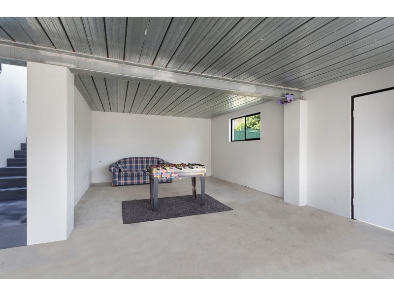 7 Noorumba Close, Carey Bay NSW 2283