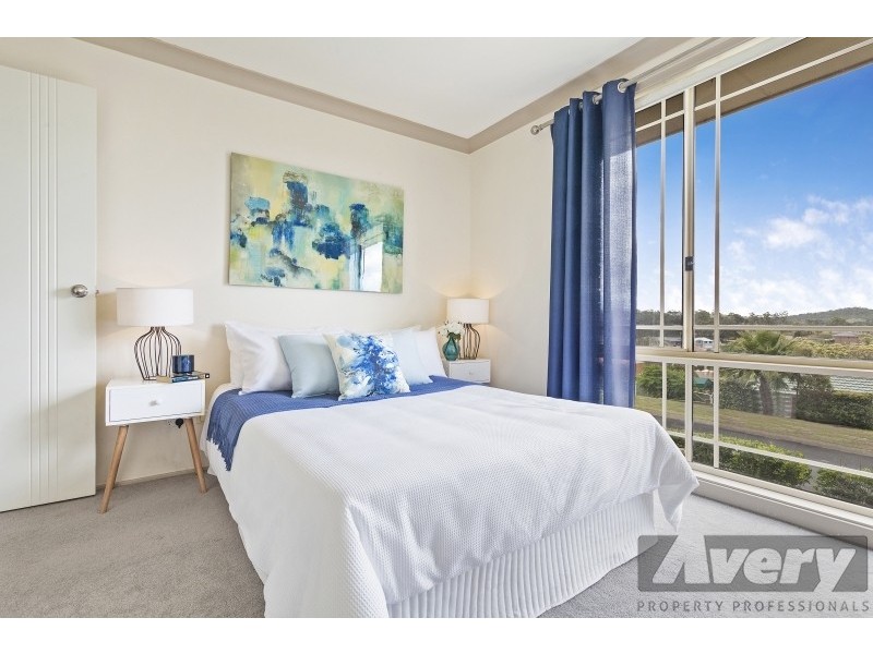 6 Burrawang Boulevarde, Toronto NSW 2283