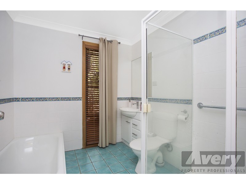 27 Whitelocke Street, Coal Point NSW 2283