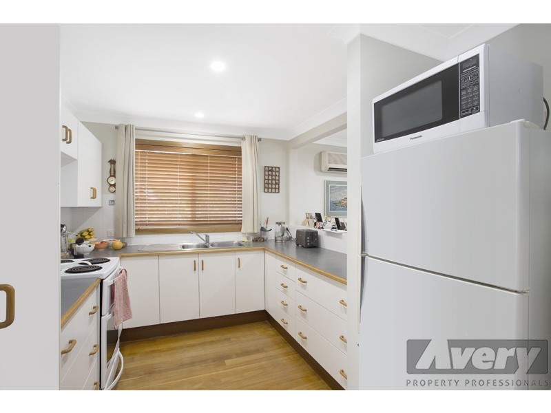 27 Whitelocke Street, Coal Point NSW 2283