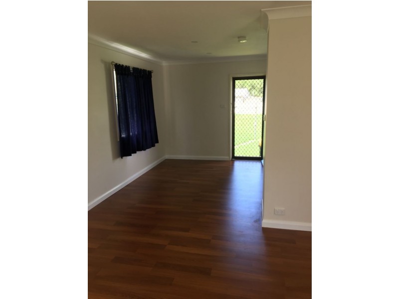 14 Blundell Parade, Toronto NSW 2283