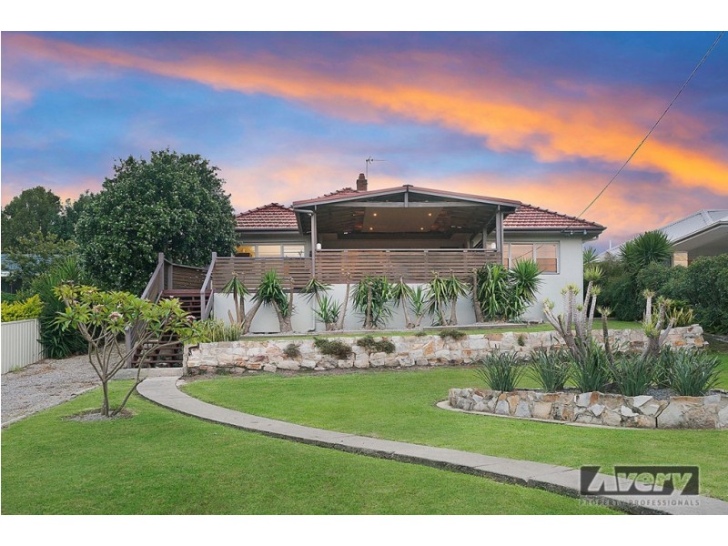 12 Bell Street, Booragul NSW 2284