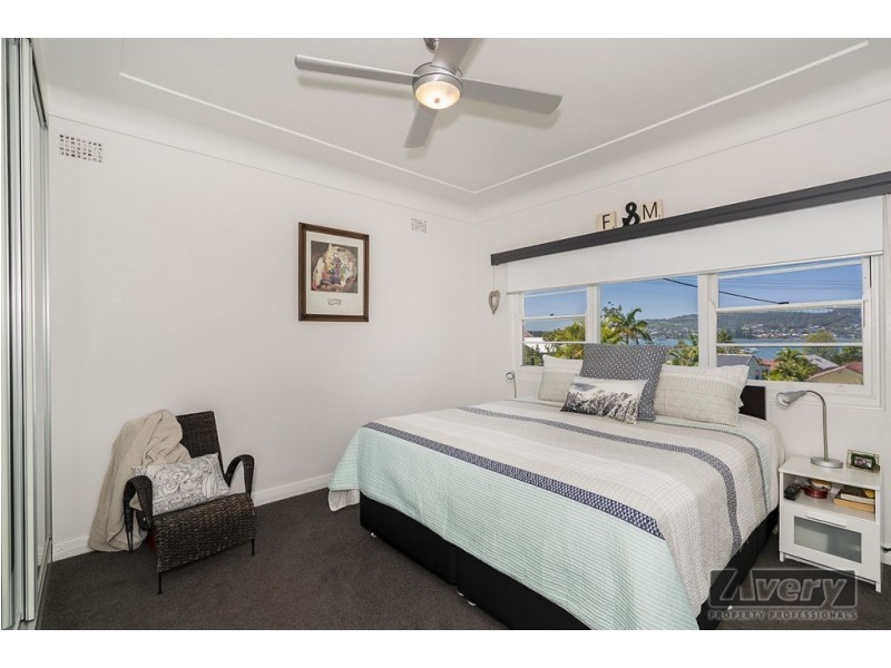 12 Bell Street, Booragul NSW 2284