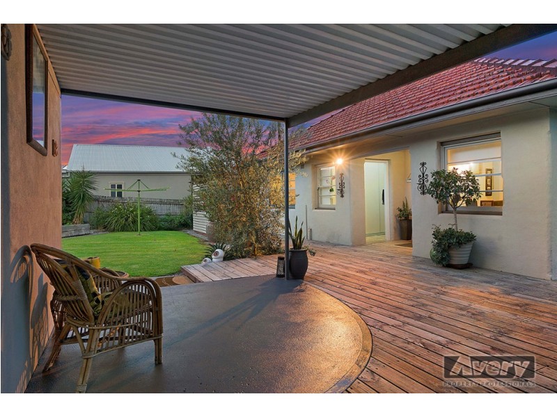 12 Bell Street, Booragul NSW 2284