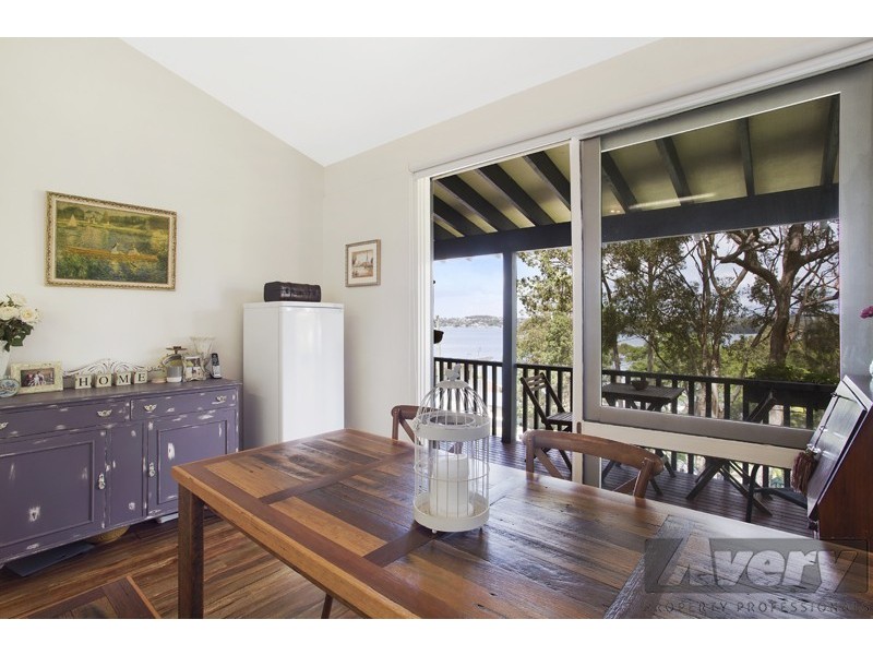49 Coal Point Road, Coal Point NSW 2283
