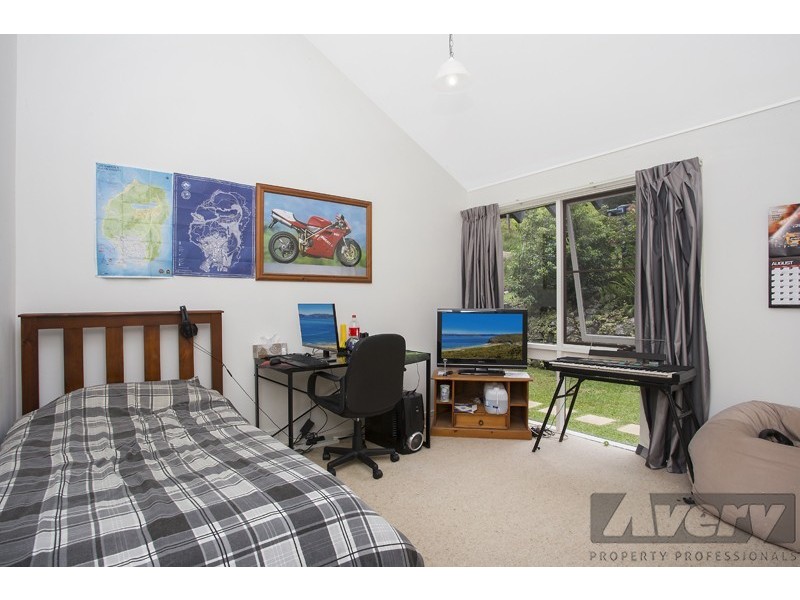 49 Coal Point Road, Coal Point NSW 2283