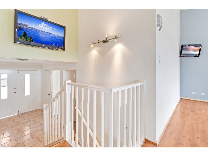 17 Express Circuit, Marmong Point NSW 2284