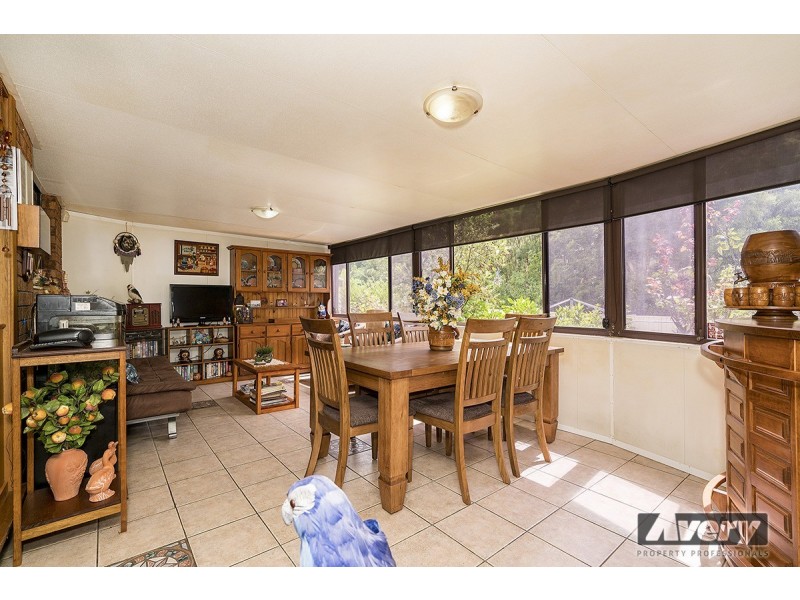 6 Vim Close, Woodrising NSW 2284