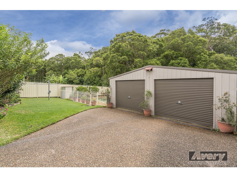 6 Vim Close, Woodrising NSW 2284
