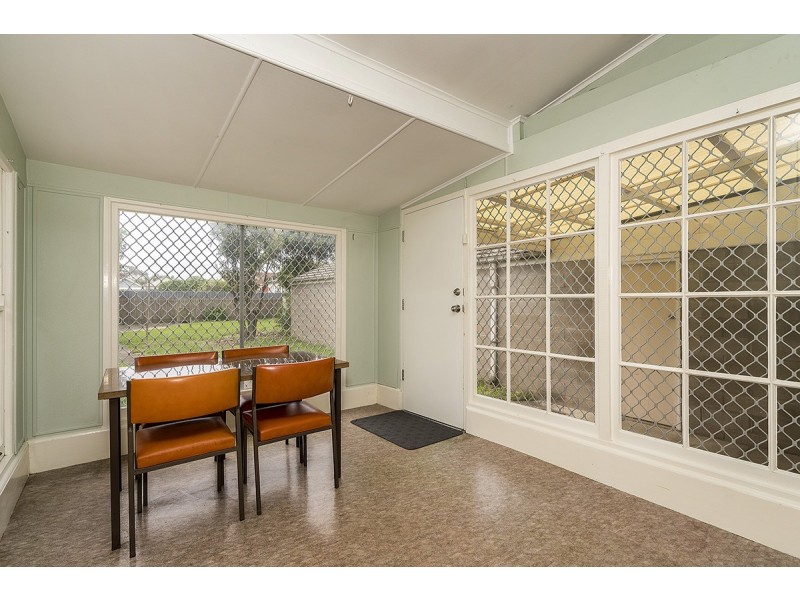 50 Parkway Avenue, Cooks Hill NSW 2300