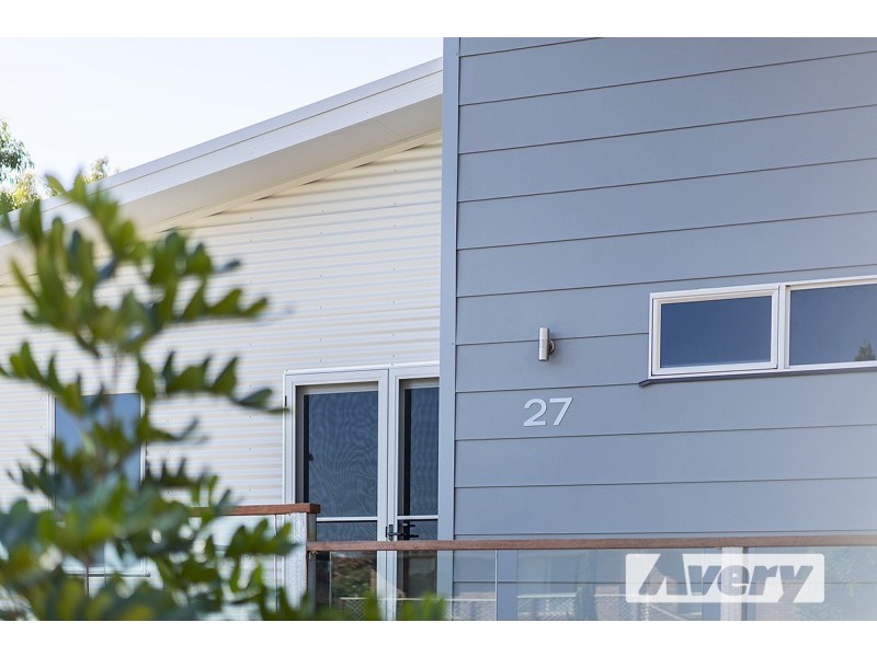 27 Peppertree Circuit, Toronto NSW 2283