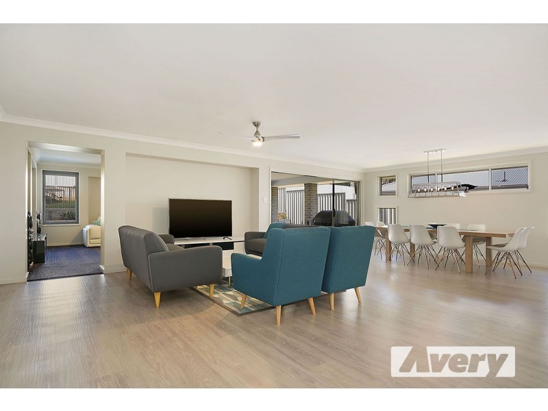 15 Fred Avery Drive, Buttaba NSW 2283