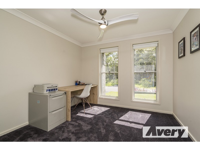 15 Fred Avery Drive, Buttaba NSW 2283