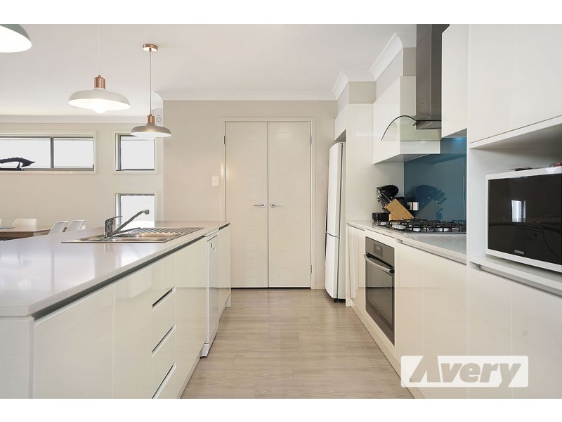 15 Fred Avery Drive, Buttaba NSW 2283