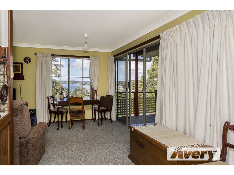 15 Lincoln Close, Rathmines NSW 2283