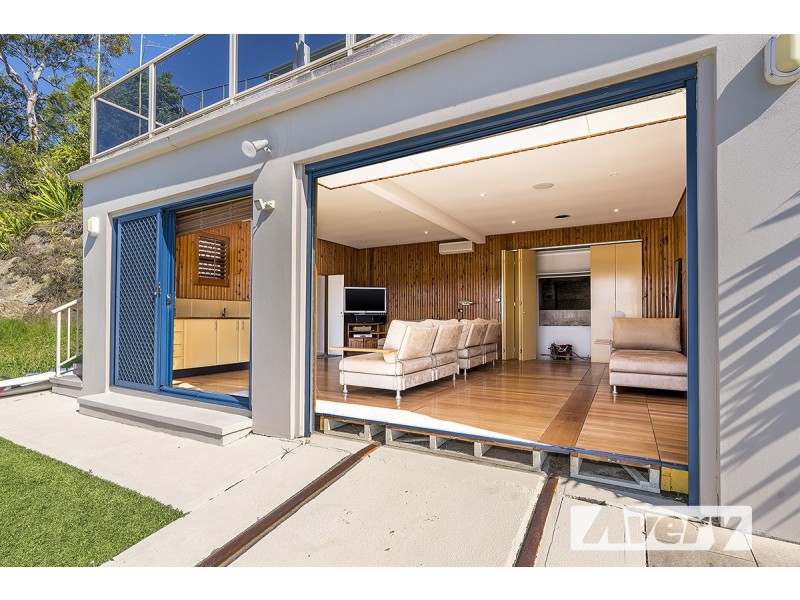 12 The Circlet, Rathmines NSW 2283