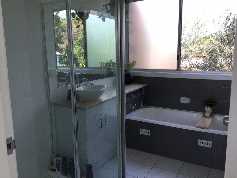 1/4 Bay Street, Toronto NSW 2283