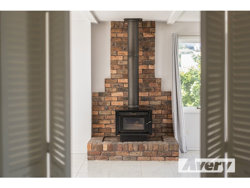 75 Sealand Road, Fishing Point NSW 2283