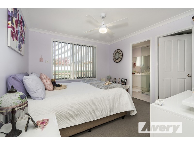 16 Nelmes Close, Toronto NSW 2283