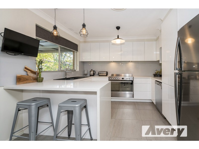 11 Aldon Crescent, Blackalls Park NSW 2283