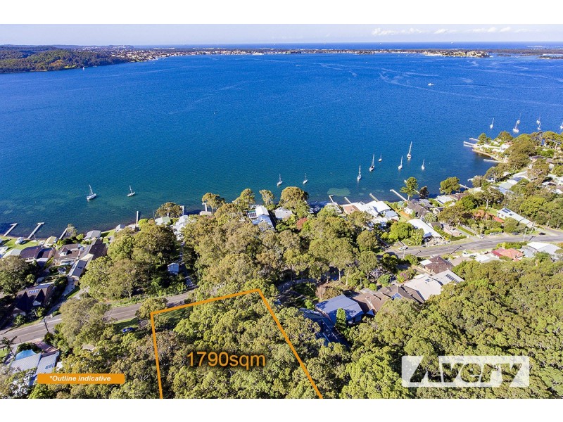 83 Skye Point Road, Coal Point NSW 2283