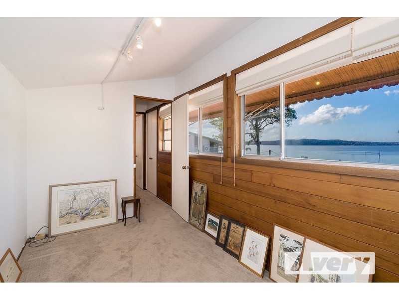 344 Skye Point Road, Coal Point NSW 2283