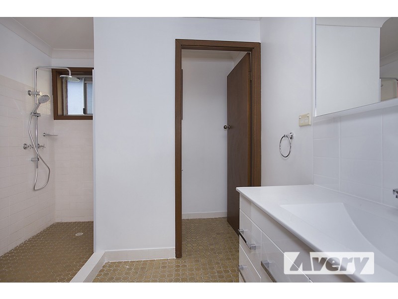 14 Skye Point Road, Coal Point NSW 2283