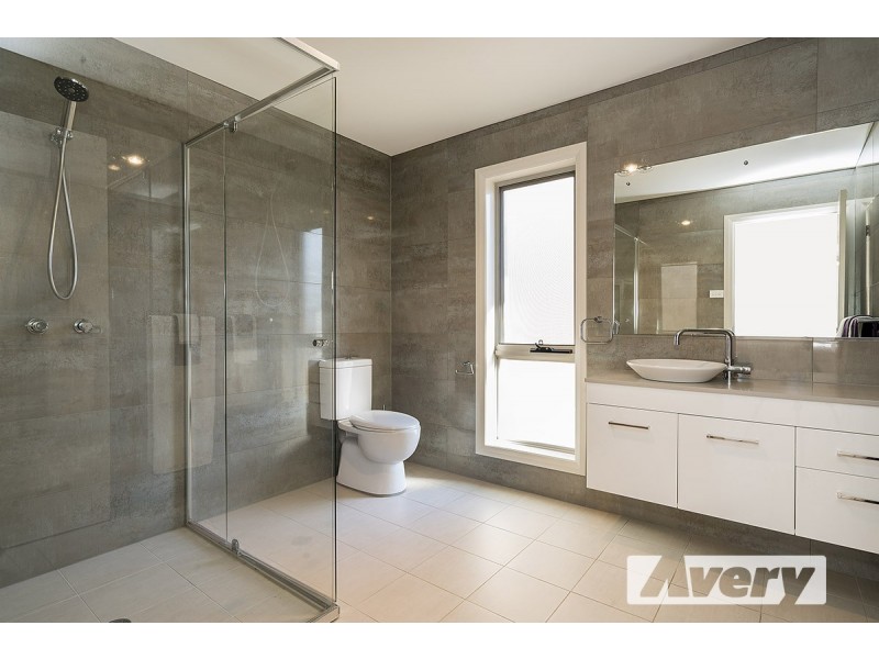 39 Grant Road, Coal Point NSW 2283