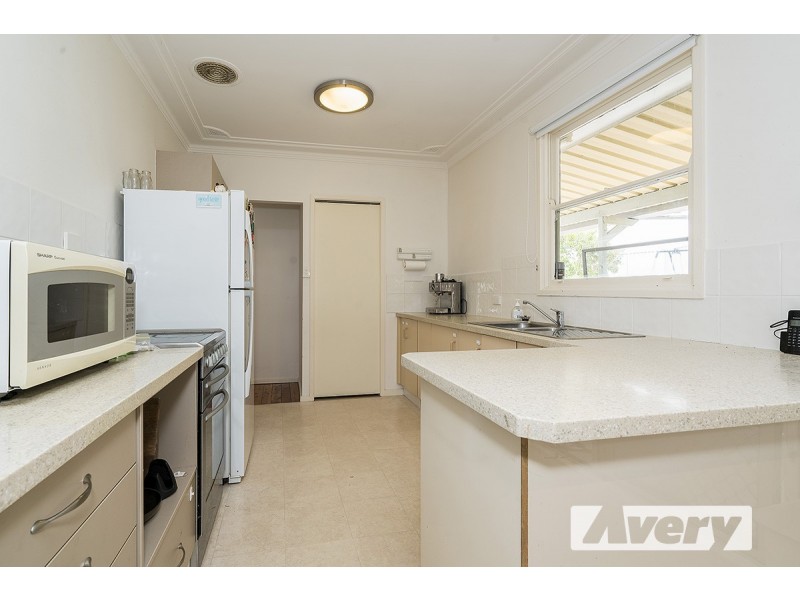 8 Ilford Avenue, Buttaba NSW 2283
