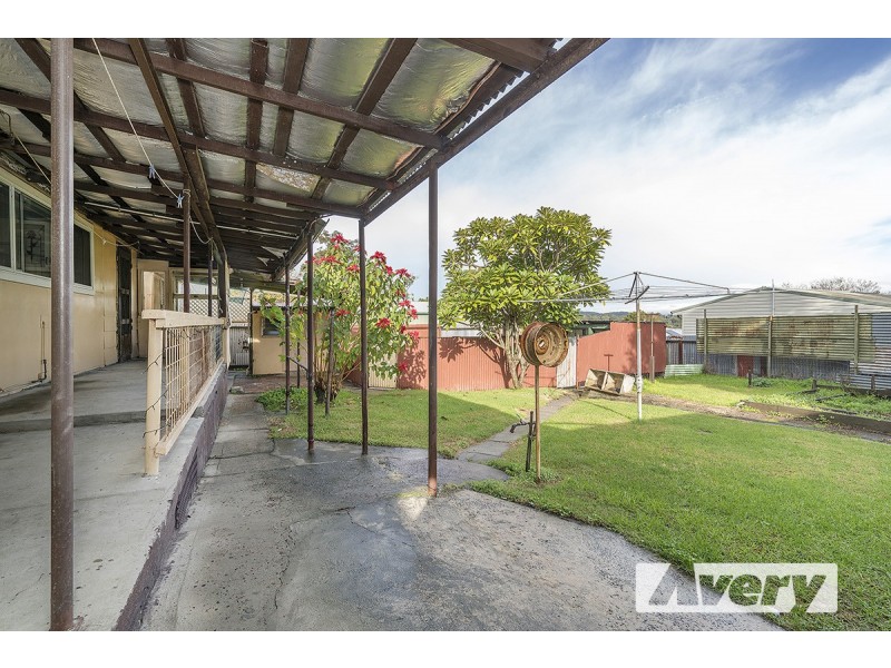 13 Elizabeth Street, Fennell Bay NSW 2283
