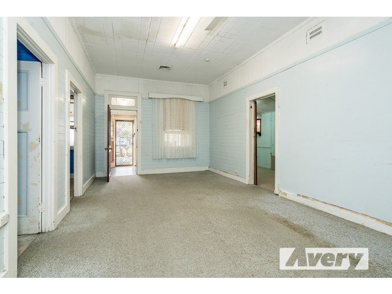 13 Elizabeth Street, Fennell Bay NSW 2283