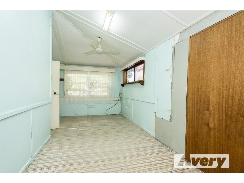 13 Elizabeth Street, Fennell Bay NSW 2283