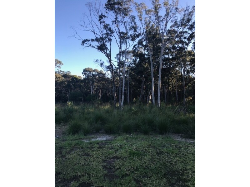 12 Fred Avery Drive, Buttaba NSW 2283