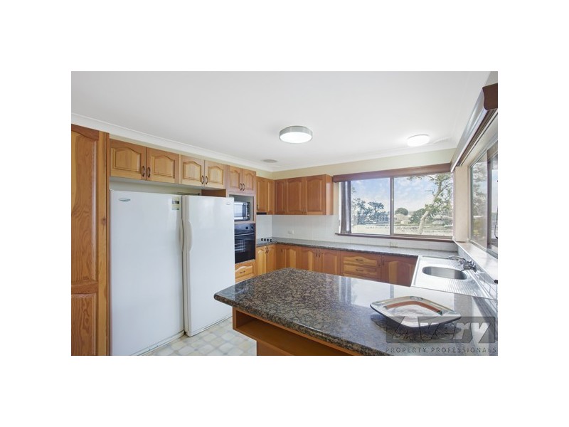 374 Skye Point Road, Coal Point NSW 2283